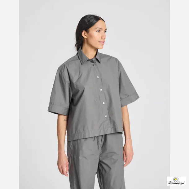 Astrid S/S Shirt Poplin - metal grey