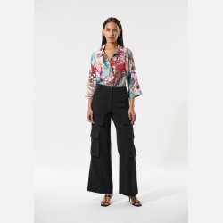 SilkeDEA - Bloomsbury - Blouse with collar