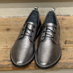 S�lv sko med r�gummi s�l