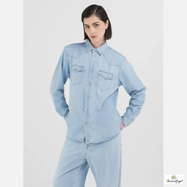 WESTERN DENIM SHIRT