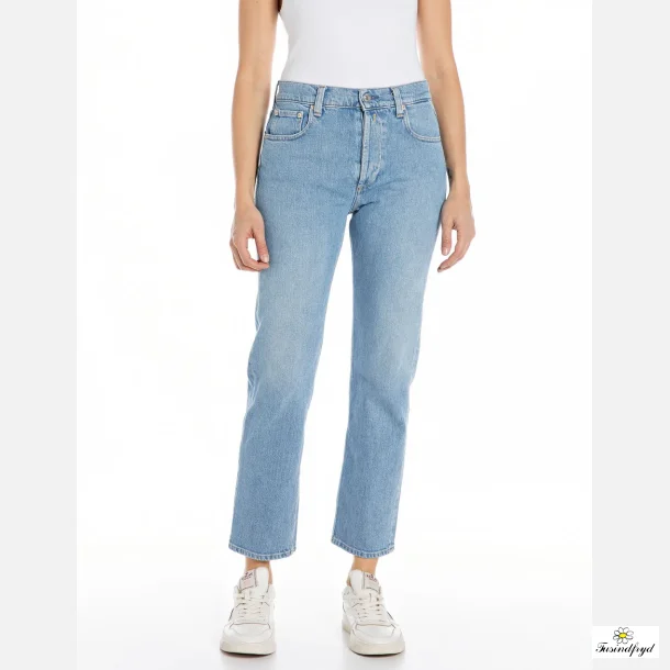 Maijke straight - lyse bl