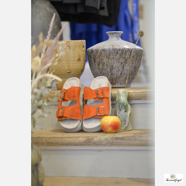 Sandal med dobbelt spndelukning - Orange