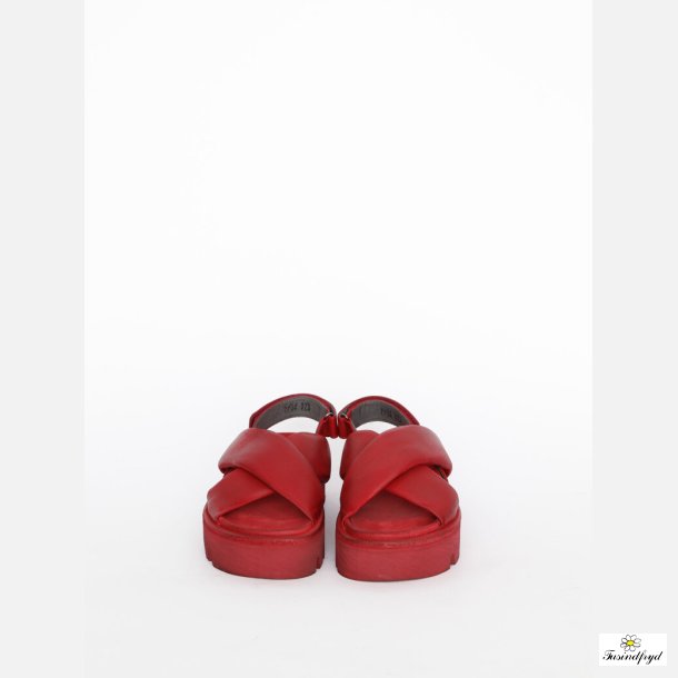 Rd sandal med kryds og hlrem