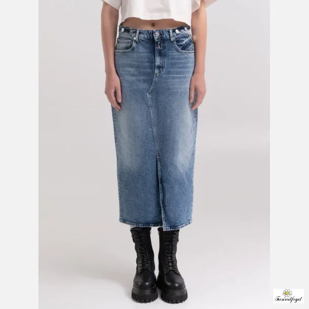 ATELIER MIDI SKIRT IN DENIM